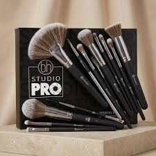 13 Pcs Makeup Brushes